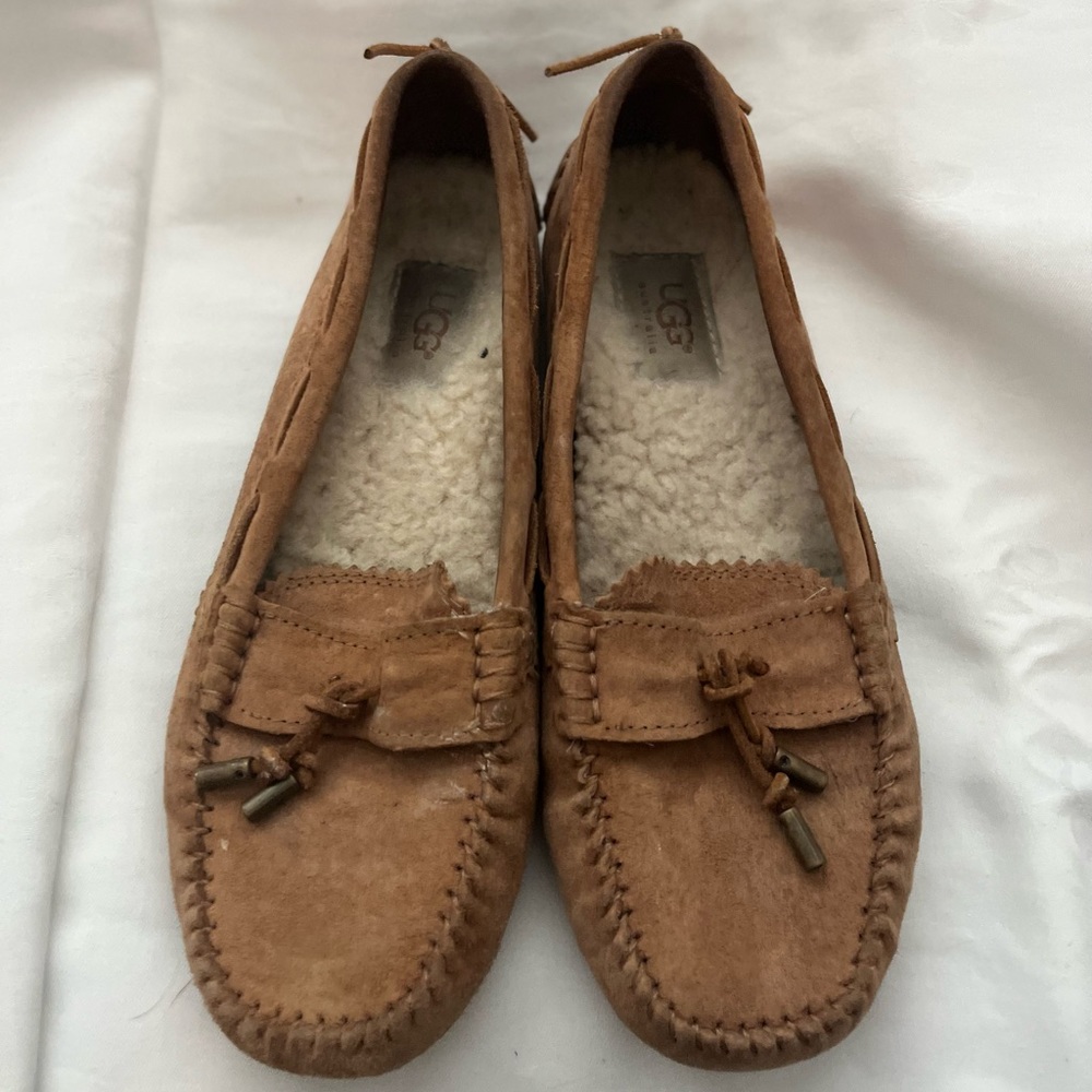 Ugg Driving Moccasin